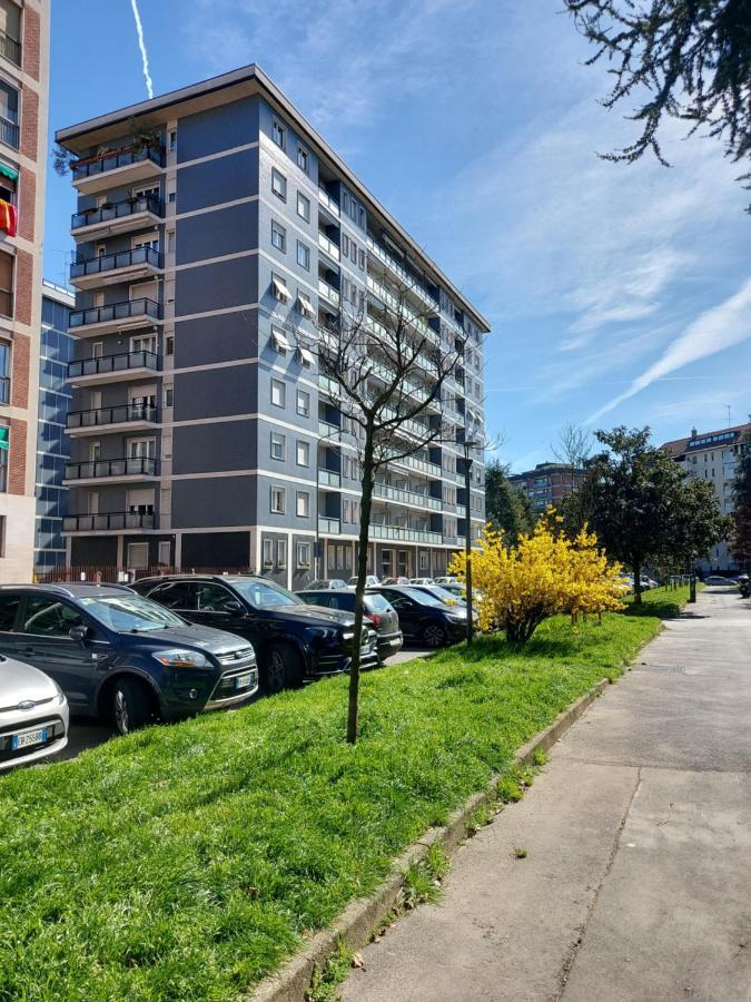 Franco Sansirohouse Rho Mi Fiera Apartment Milan Exterior photo